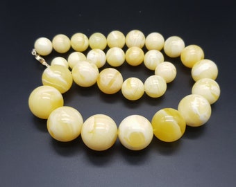 Milky Gemstone Necklace, 50cm/ 93g, Natural Gemstone, 12.5-23 mm, Gold Closure 14ct, #674