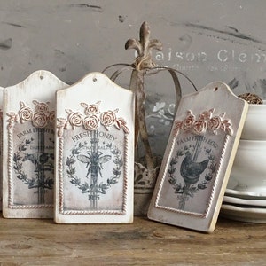 Pannello decorativo francese con animali da fattoria in stile shabby chic, frontone decorativo in stile country, targa in stile rustico, cartello con mucca, ape, pecora, gallina e pollo