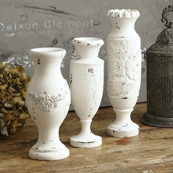 Shabby Chic Wood Vase White Hand Carved, Boho Hand Turned Vase, Pedestal Dried Flower Vase, Mid Century Folk Art Vase, Retro Wood Carvings