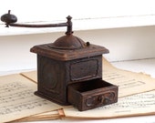 Antique Peugeot Coffee Grinder French Rusty Tin Metal Coffee Mill Wooden Drawer Hand Crank Grinder Table Top Farmhouse Rustic Kitchenalia