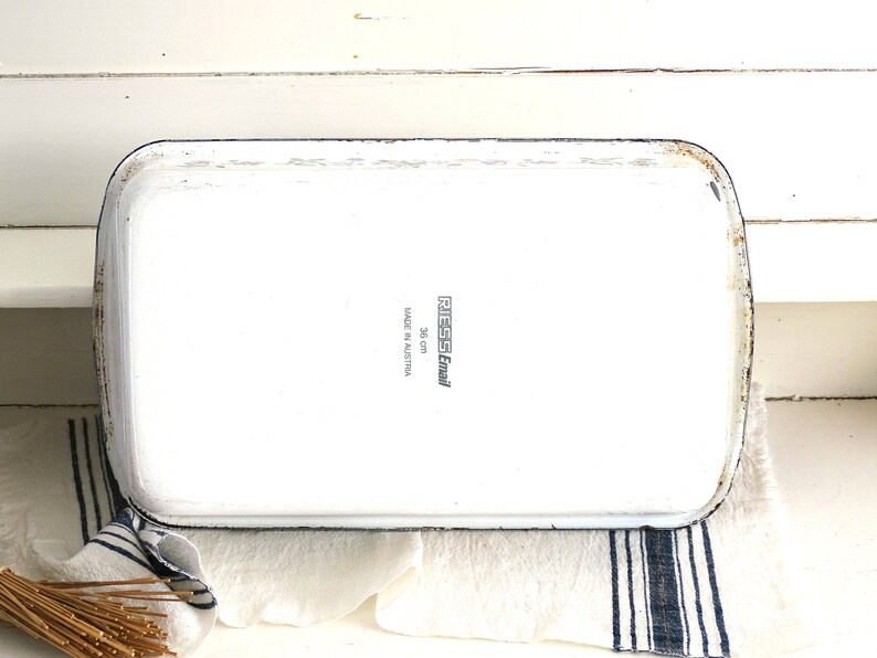 White Floral Enamel Baking Tray Enamel Roasting Pan Enamel Etsy