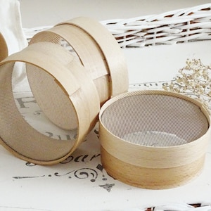 Small Bentwood Flour Sifter: Rustic Farmhouse Kitchen Decor