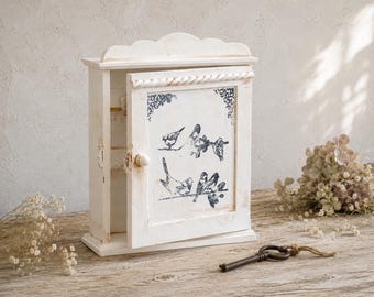 White Wood Key Box Birds: Wall Hanging Key Storage Cabinet, Shabby Chic