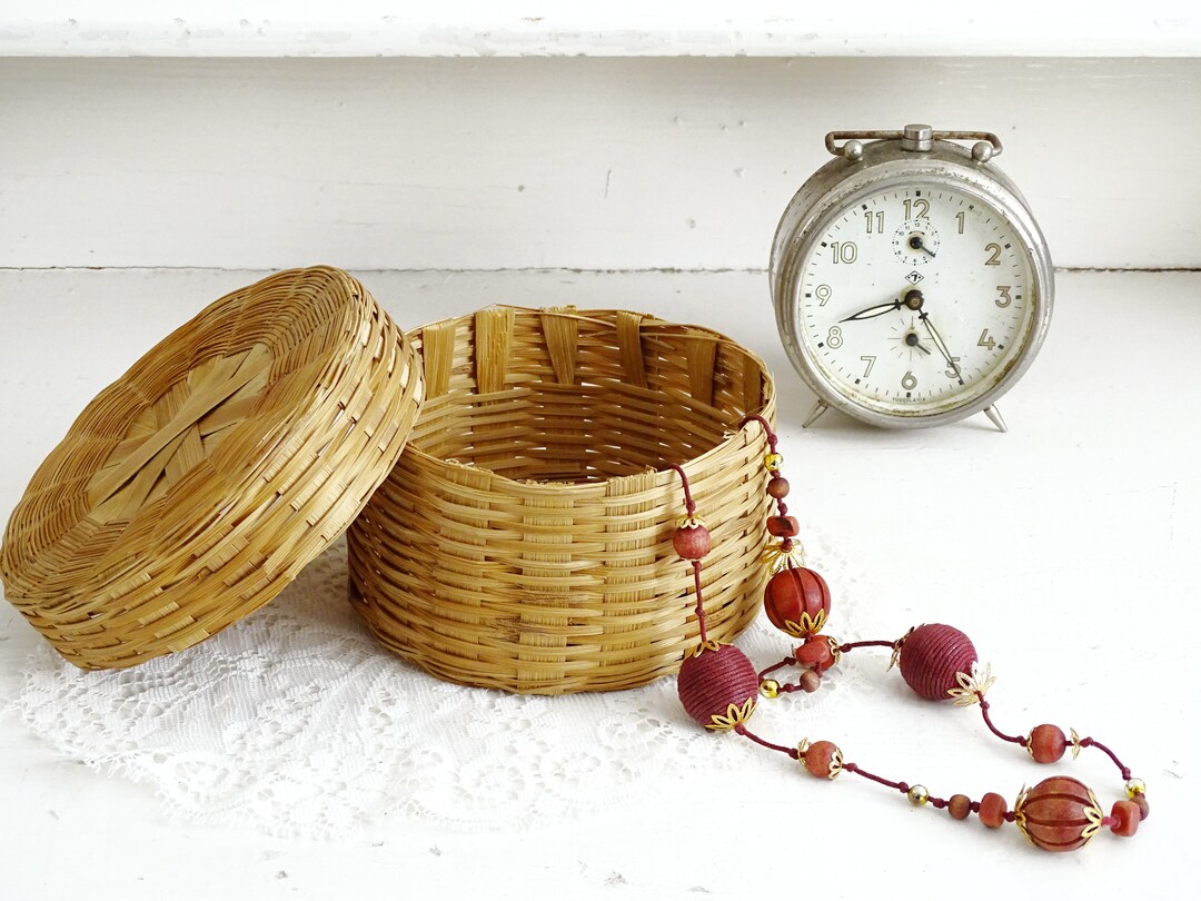 Small Round Wicker Basket Lid Jewelry Storage Basket Wicker Etsy