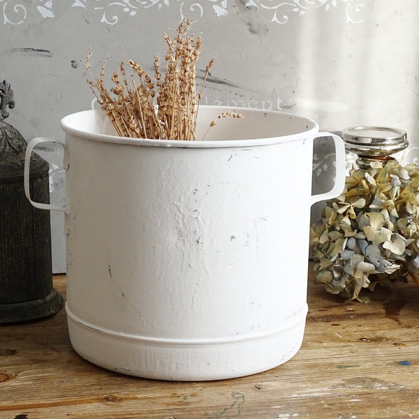 Large White Galvanized Zinc Bucket Tub, Metal Wash Tub, Shabby Chic Laundry Hamper Pail Can, Metal Plant Pot, Farmhouse Planter Garden Decor