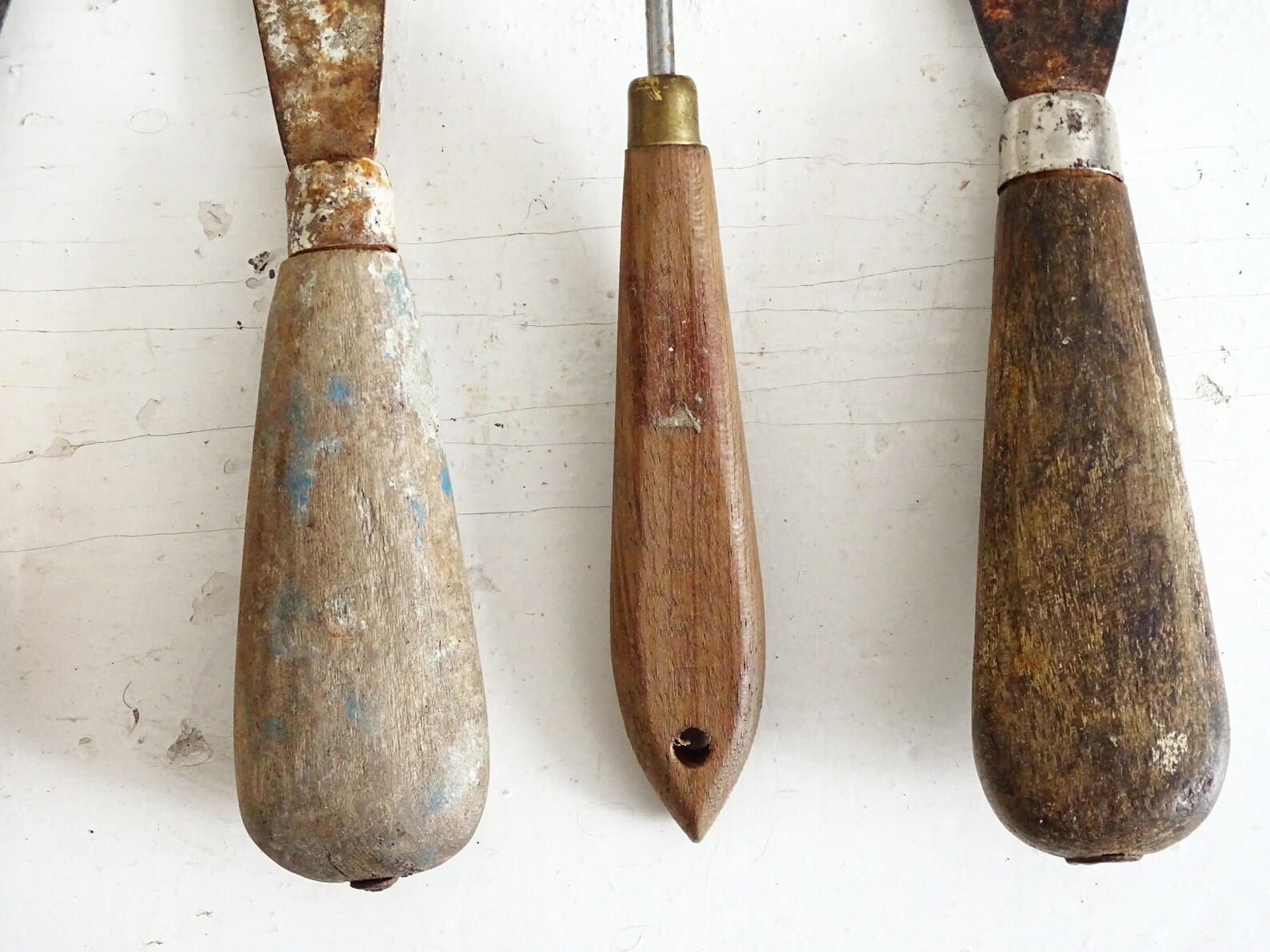 Antique Putty Knife Wood Handle Rusty Plaster Tool Paint Etsy