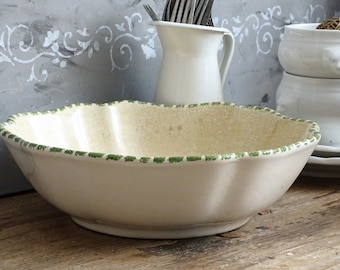 Large Beige Ceramic Bowl Scallops, Pottery Serving Bowl Berries Green Trim, Retro Dinnerware Pasta Bowl, Salad Bowl, Hand Painted Mix Bowl