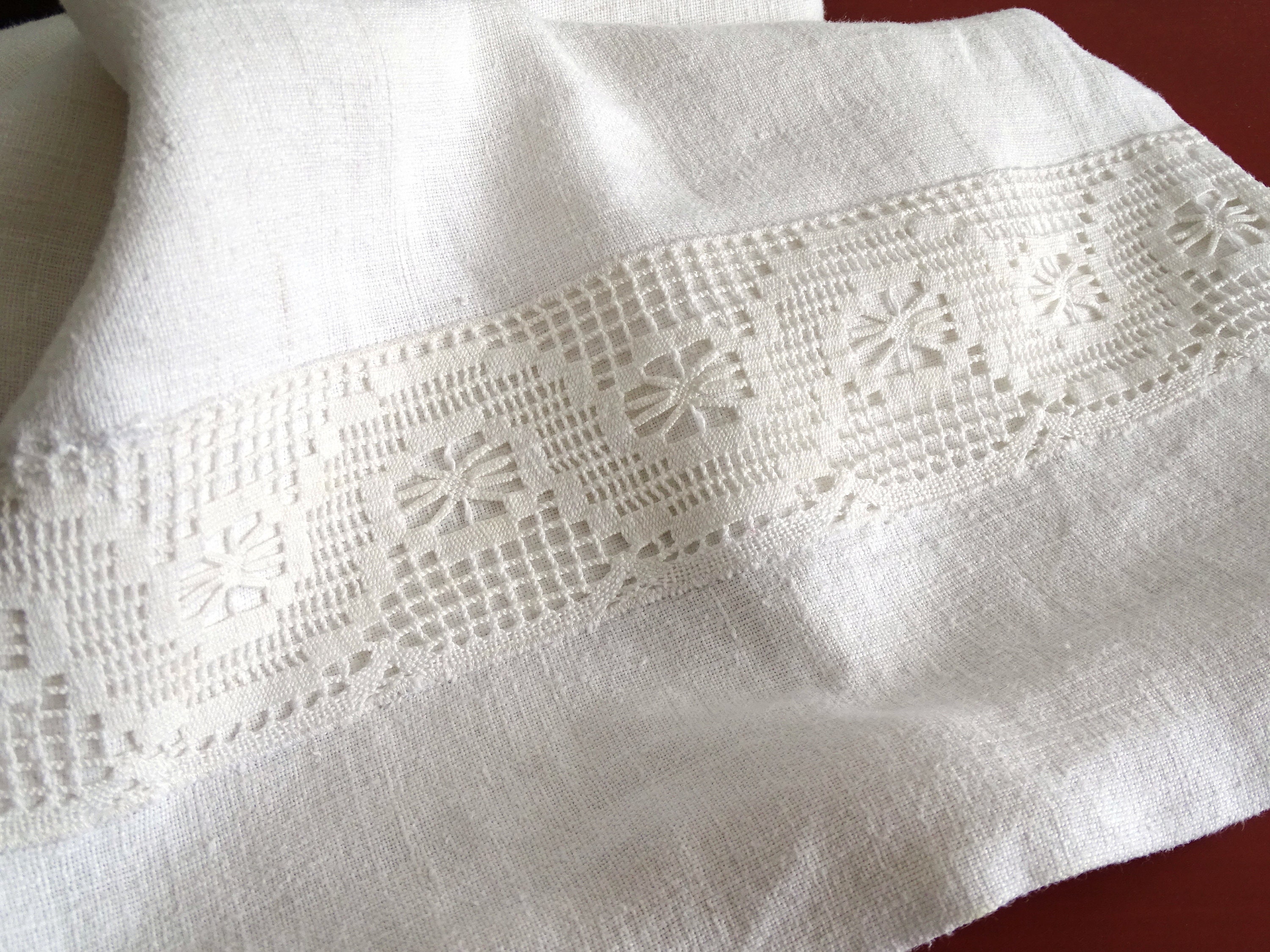 lace pillowcases