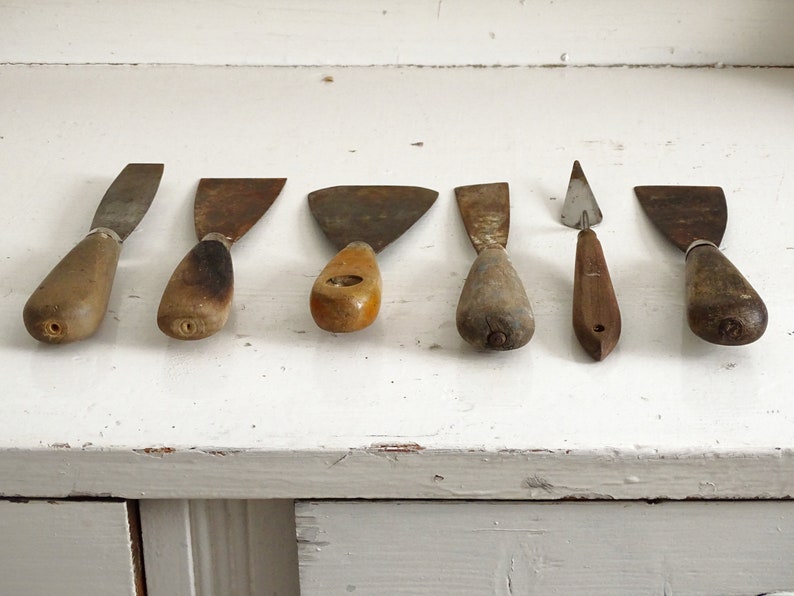 Antique Putty Knife Wood Handle Rusty Plaster Tool Paint Etsy