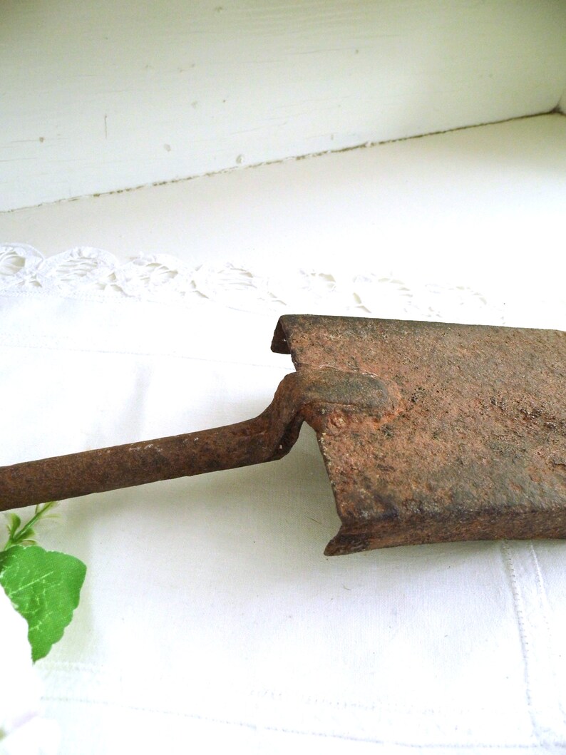 Antique Rusty Coal Ash Shovel Old Fireplace Rustic Firepit Etsy