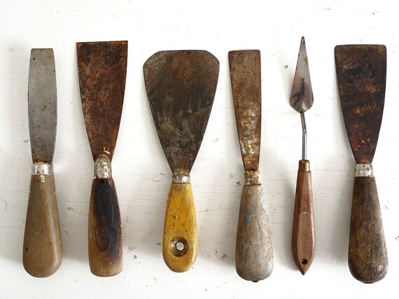 Antique Putty Knife Wood Handle Rusty Plaster Tool Paint Scrapper