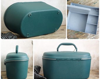 Vintage Green Samsonite Train Case, Hard Shell Makeup Vanity