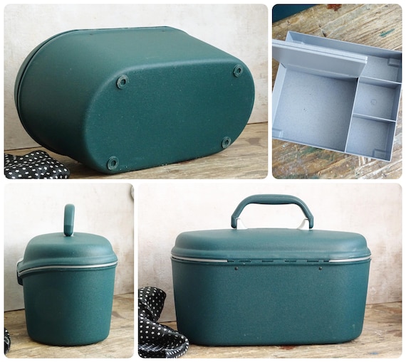 Vintage Green Samsonite Train Case, Hard Shell Makeup Vanity