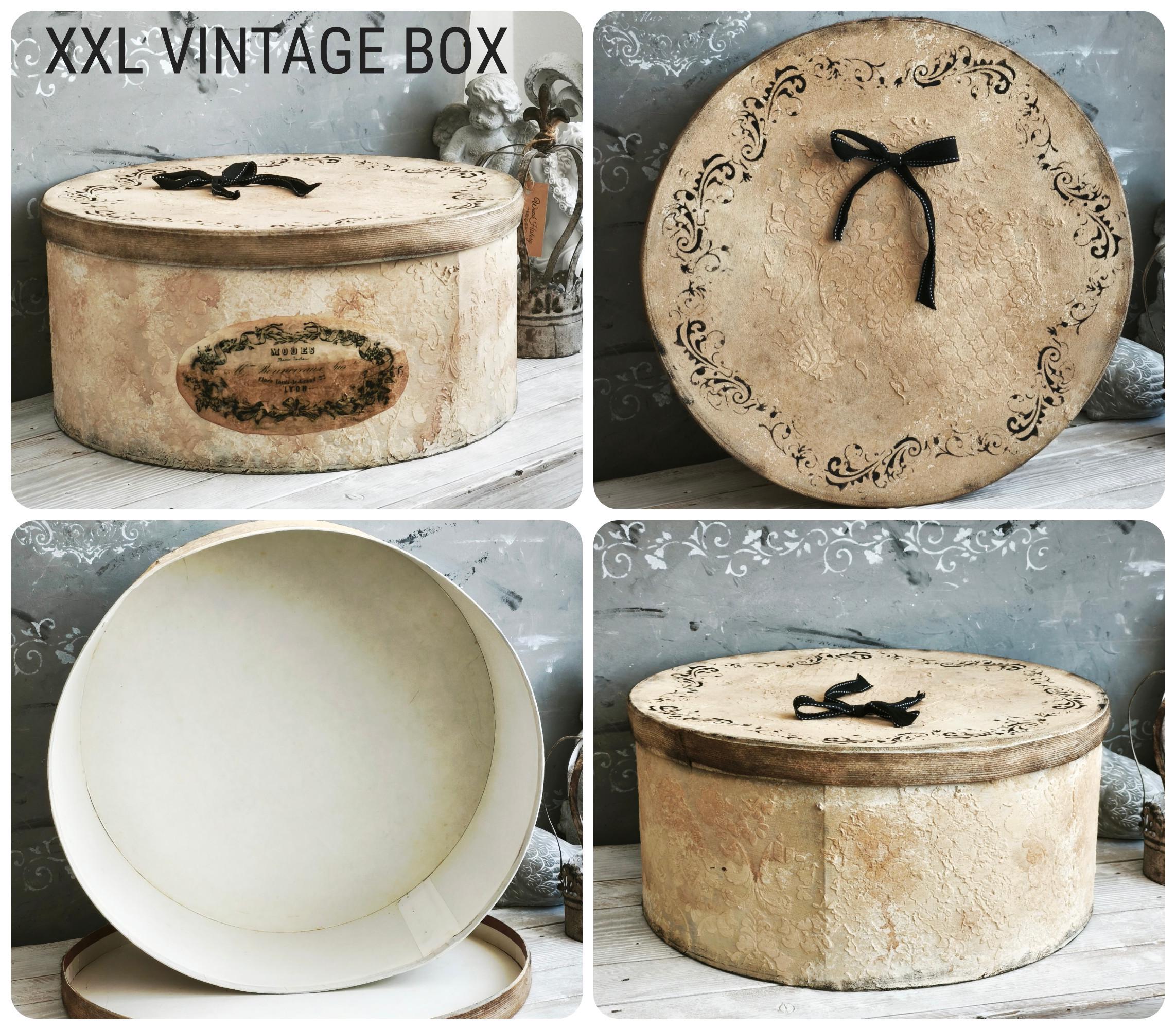 シャビーシックな帽子箱：古びたフレンチカントリー風インテリア