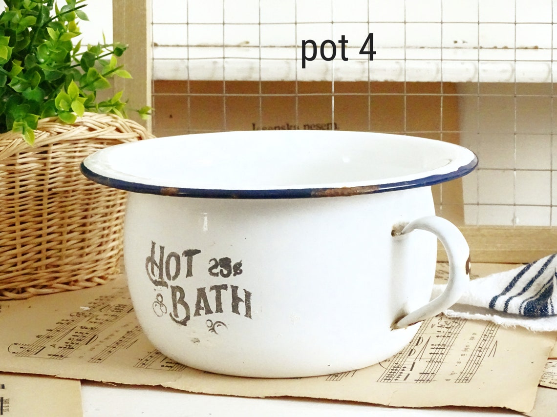 White Enamel Chamber Pot Planter Child Pee Pot Small Enamel Etsy