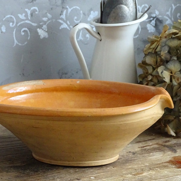 Stoneware Tian Jatte Bowl Spout, Pottery Batter Bowl, Clay Confit Bowl, Glazed Ceramic Mix Bowl Spout, Provence Earthenware Terracotta Bowl