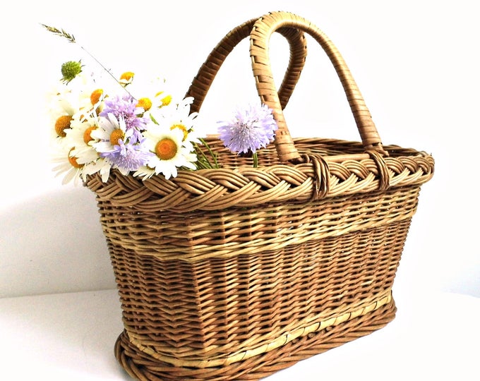 Vintage Market Basket Large Wicker Woven Handle Shopping Old Gathering