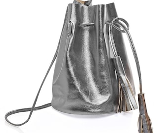 Silver metallic leather bucket bag, silver  leather bucket bag with tassels, bucket bag, drawstring leather bucket bag