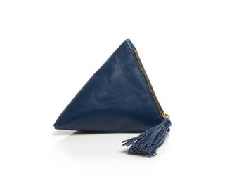 Triangle Leather Clutch, pyramid clutch, leather triagle pouch, triangle zipper poutch, birthday gift, geometric purse