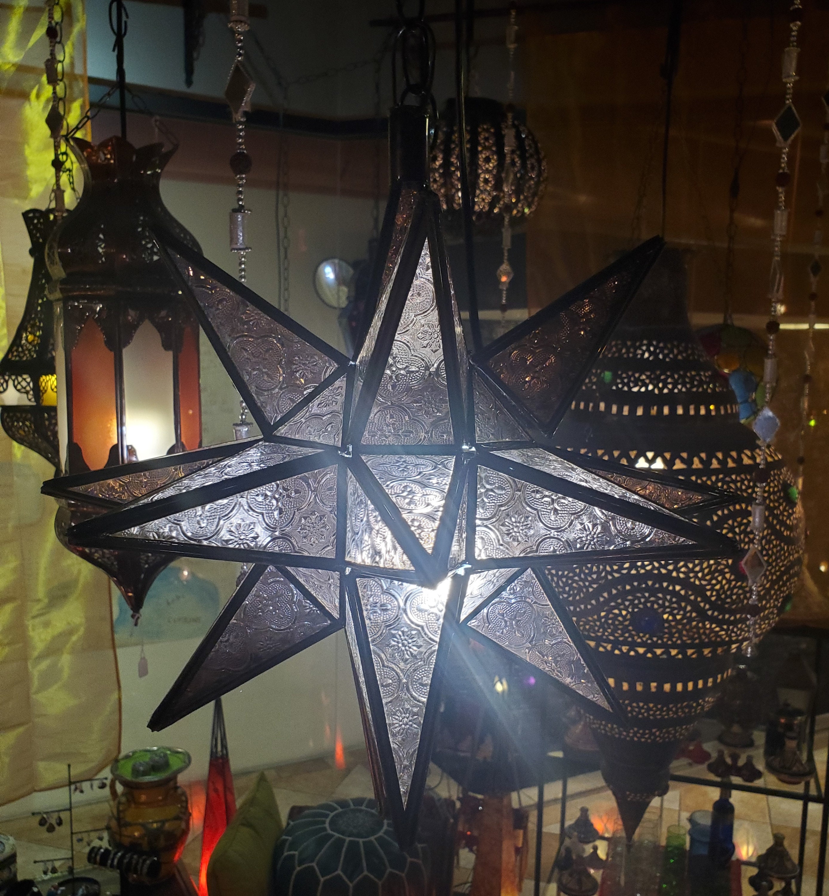 Tin Moravian Star Pendant Light – Medium