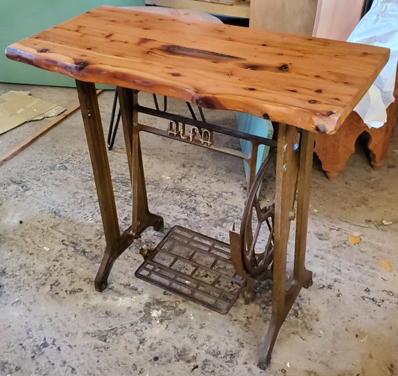 mesa maquina de coser