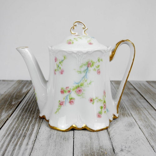 Antique Porcelain Ruffled shops Teapot, Pink Rose Garland, Hand Painted, Bridal Gift, Cottagecore