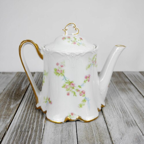 Antique Porcelain Ruffled shops Teapot, Pink Rose Garland, Hand Painted, Bridal Gift, Cottagecore