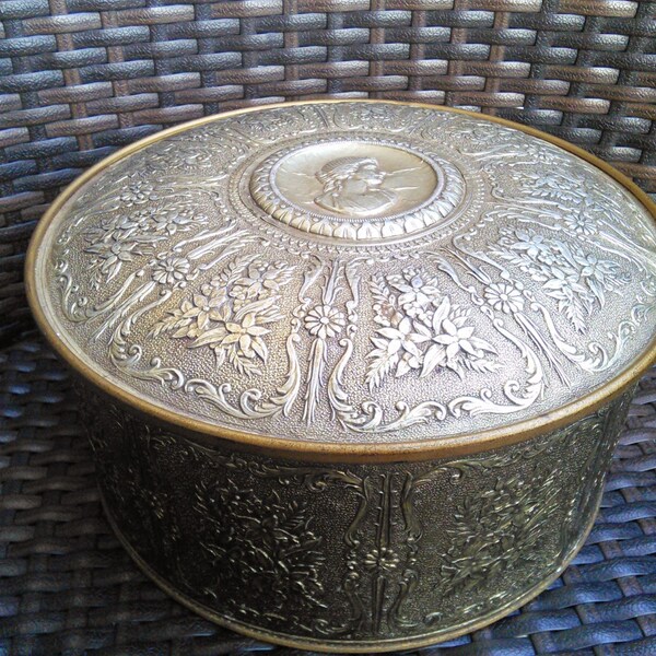 XL Antique Retro Vintage GUILDCRAFT Chicago Embossed Metal TIN w Lid Container Floral Greek Roman Design Gold Silver Victorian Coin Tobacco