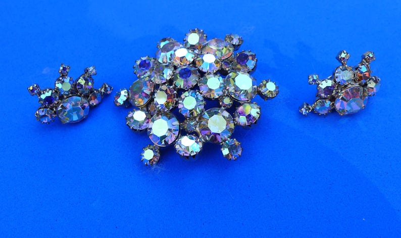 Splendid CONTINENTAL aurora borealis rhinestone brooch and earrings set image 1