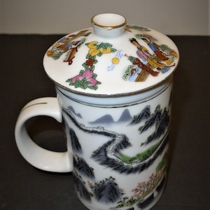 Tea mug with infuser -  Canada
