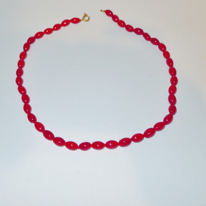 Vintage Bright Red Oval Glass Beads Necklace 16 Etsy