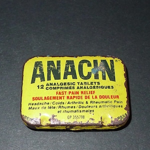 Vintage Tin of Anacin Pain Reliever 12 analgesic Tablets - worn out