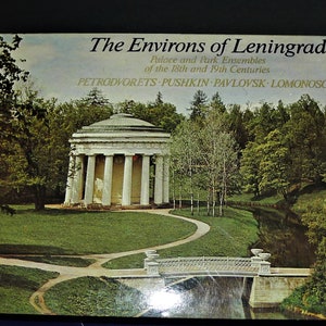 LENINGRAD  15 cartes postales  années 80 - non postées   -    15 unposted  postcards from Leningrad USSR  80's