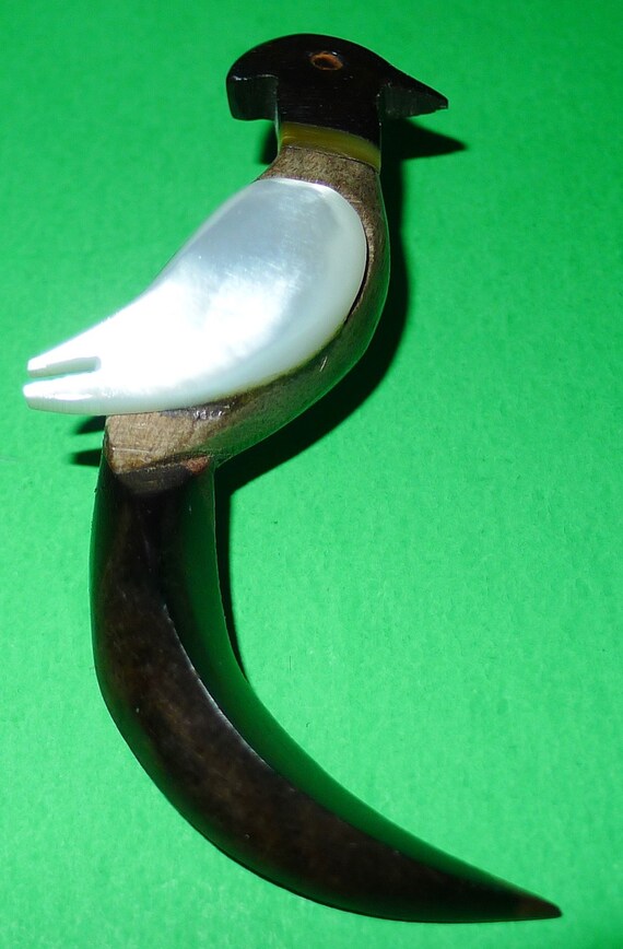 Lovely vintage wood & mother of pearl bird brooch… - image 4