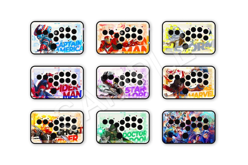 Peut inclure: Neuf manettes d'arcade avec des designs de super-h&eacute;ros. Chaque manette pr&eacute;sente une disposition de boutons noirs et un graphisme color&eacute; de personnages tels que Captain America, Spider-Man et Storm. Le texte comprend les noms des personnages.