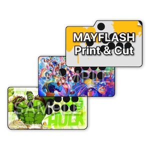 Può includere: Tre placche frontali rettangolari per controller con design grafici. La placca superiore è bianca e gialla con il testo MAYFLASH Print & Cut. La placca centrale mostra un collage colorato di supereroi. La placca inferiore mostra Hulk.
