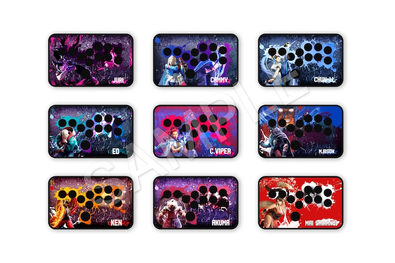 Peut inclure: Neuf dispositions de boutons de manettes de jeux d'arcade avec des illustrations de personnages et des noms. Chaque manette a un design unique, avec des personnages comme Juri, Cammy, Chun-Li, Ed, C. Viper, M. Bison, Ken, Akuma et Mai Shiranui. Les manettes ont une disposition de boutons noirs.