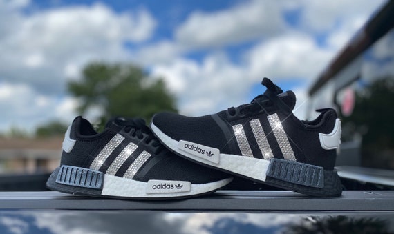 adidas nmd snakeskin black