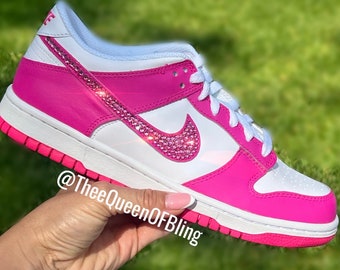 Size 8.5 Ready to ship! Hot pink dunks