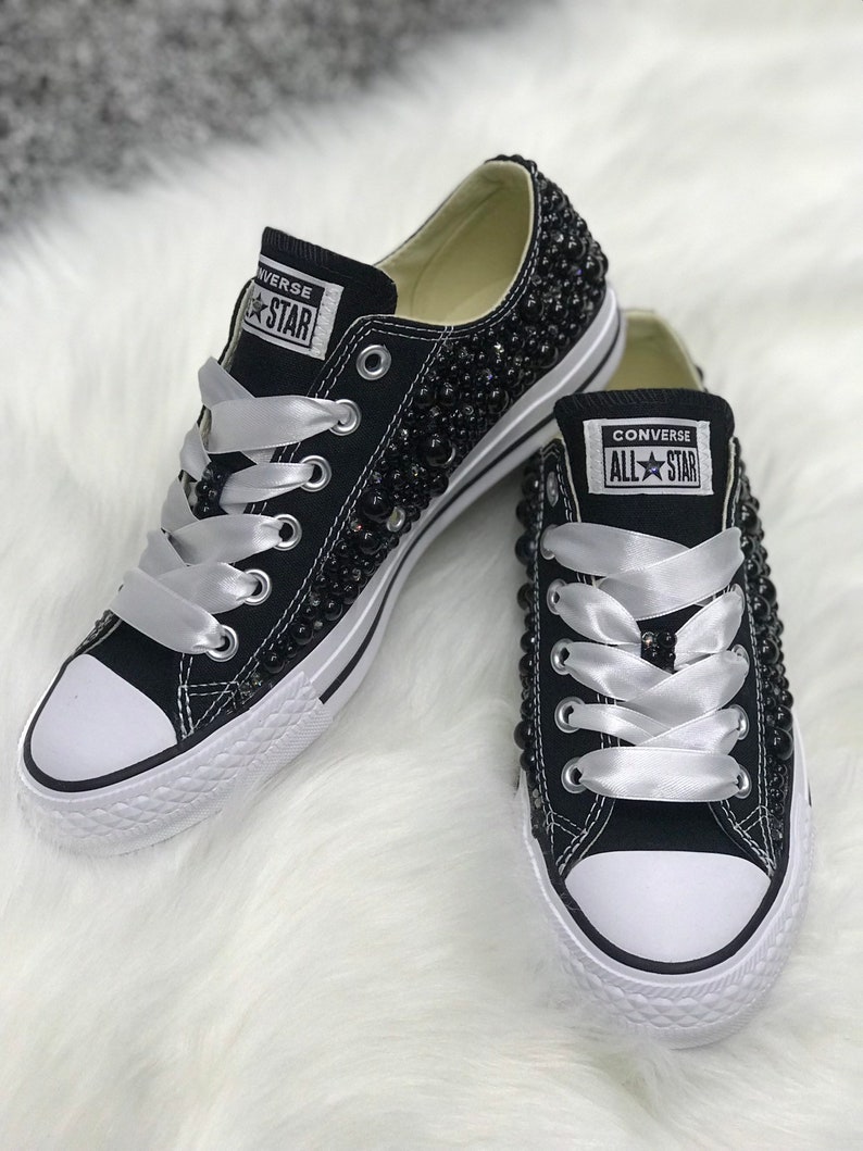 black converse womens