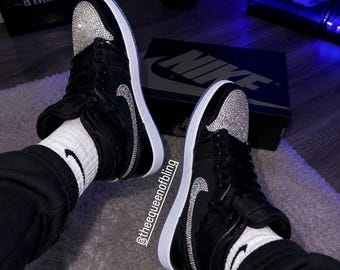 Womens Swarvoski Air Jordan 1 Mid shoes