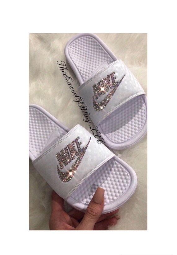 nike benassi woman