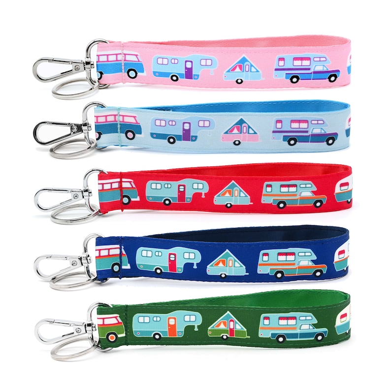 Camper Keychain • 5 Colors Available • Key Fob • Vintage Car & Trailer ...