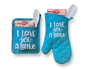 Personalized Hanukkah Cooking Potholder Gift, Cute Chanukah Gift, Jewish Mom Housewarming gift, I love you a Latke