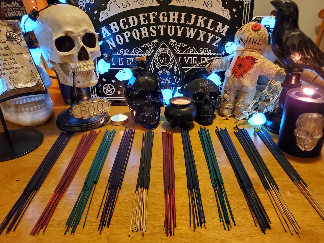 SPOOKY/HORROR INCENSE 100 Bulk Premium Assorted Incense Stick Variety ...