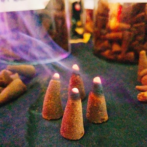 CHOOSE YOUR SCENT 25, 50, or 100 Premium 1" Hand-dipped Incense Cones Scents A-K