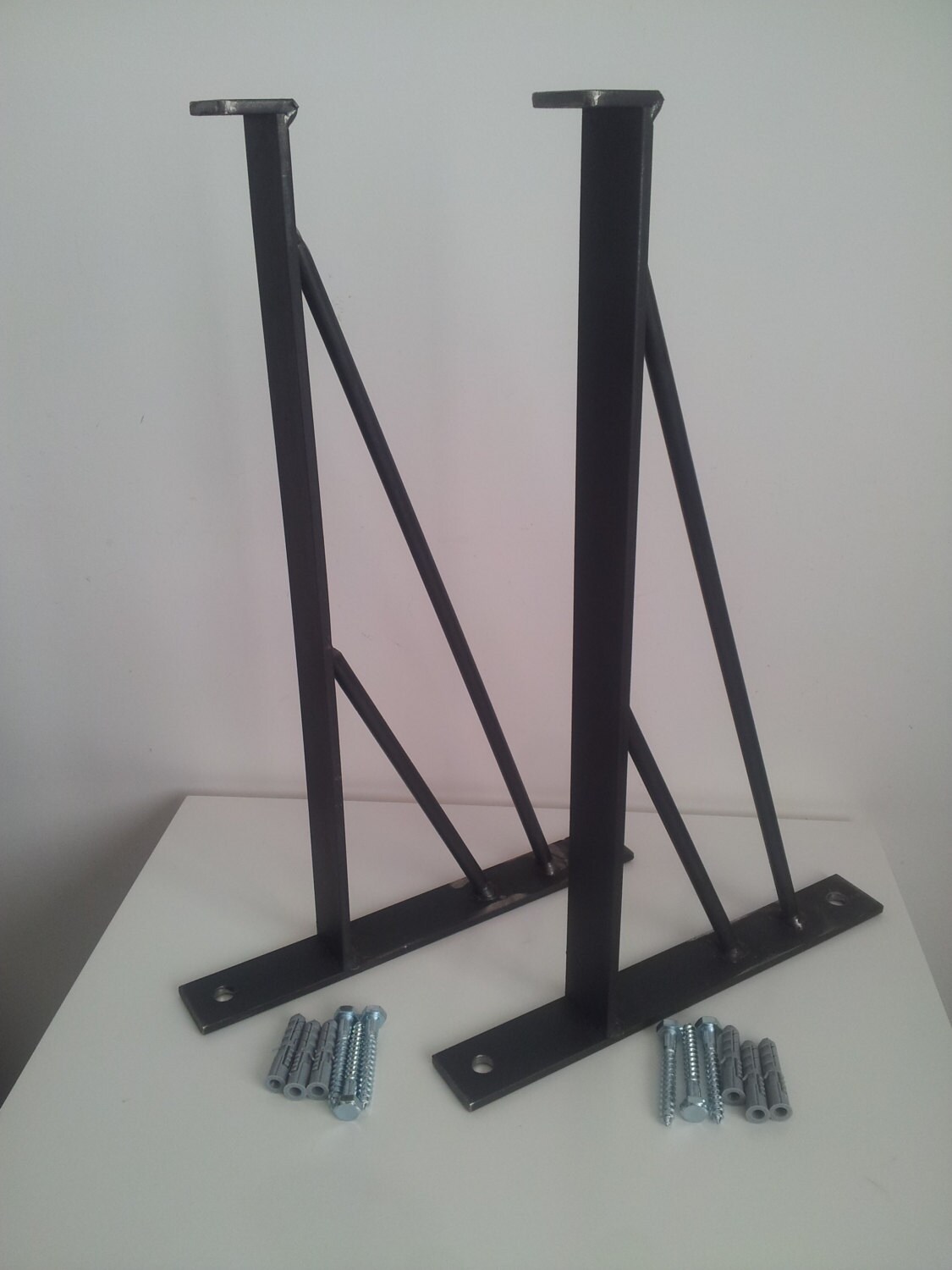 scaffold brackets for house painting