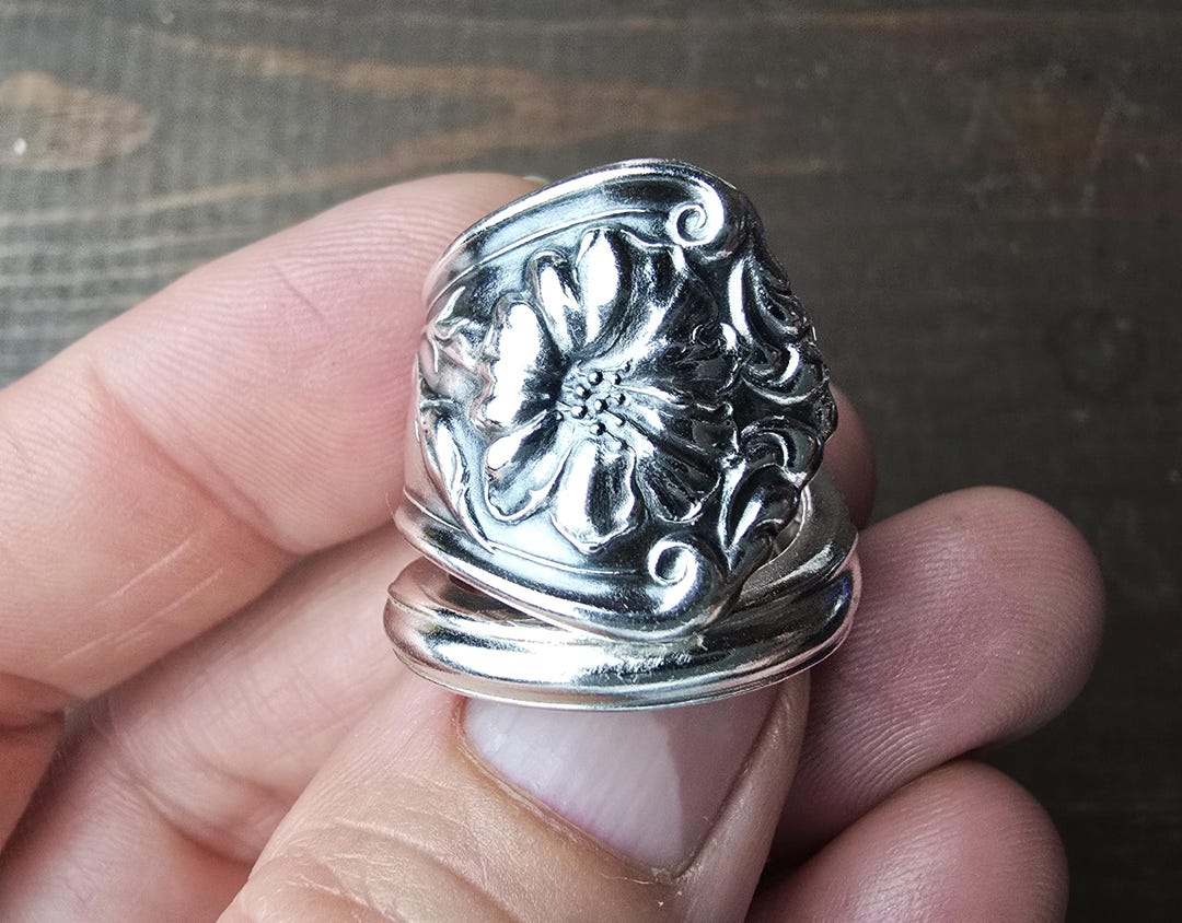 Vintage Silverware Spoon Ring, Floral Design, Size 7 - Etsy
