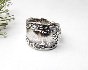 Spoon Ring, Size 9, Silverware Jewelry, Vintage Spoon Ring, Boho Ring, Silver Spoon Ring, Floral Ring, Gifts for Her