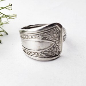 Vintage Silverware Spoon Ring, Floral Design, Size 10